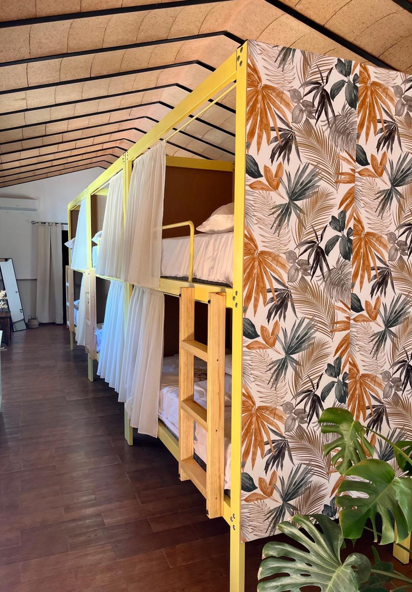 El Patio Del Molino - Hostal Rural บิยานูเอวาเดลตราบูโก ภายนอก รูปภาพ