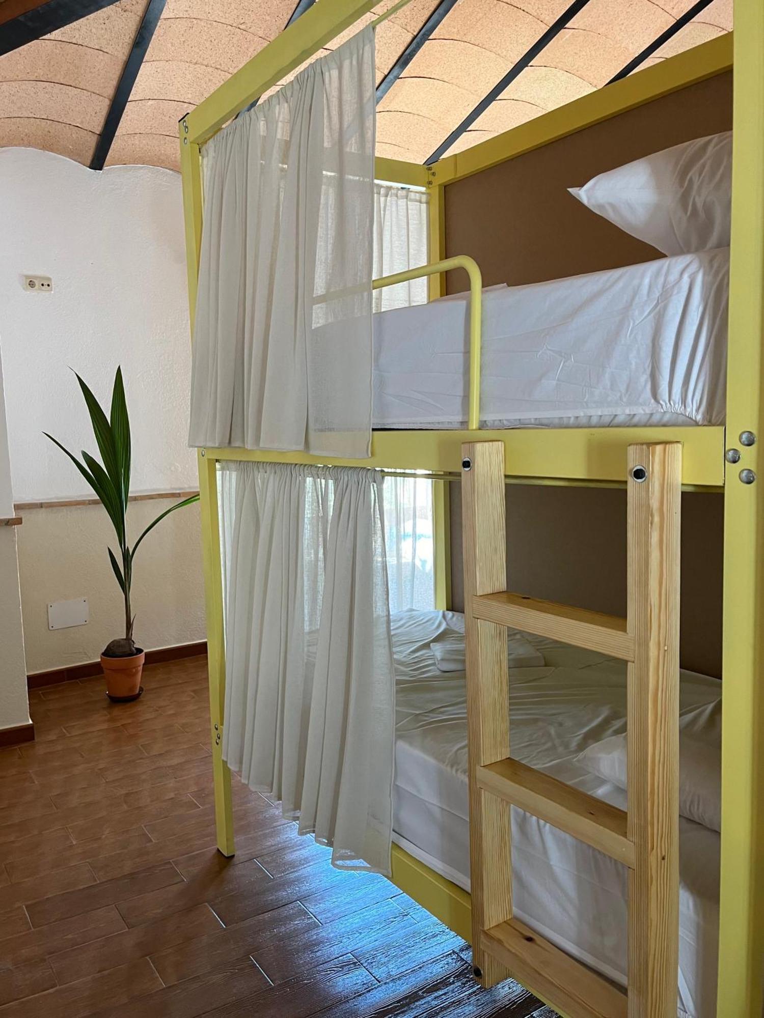 El Patio Del Molino - Hostal Rural บิยานูเอวาเดลตราบูโก ภายนอก รูปภาพ